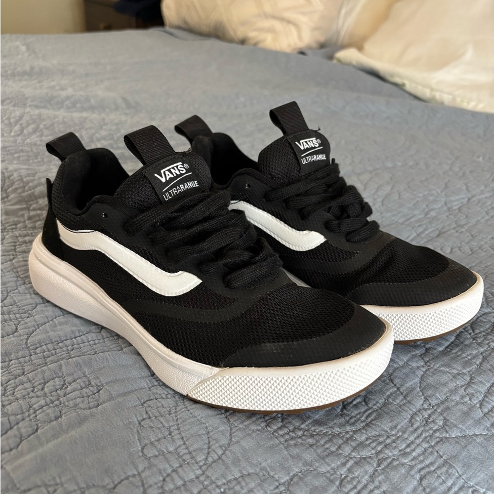 Vans UltraRange Black and White Sneakers